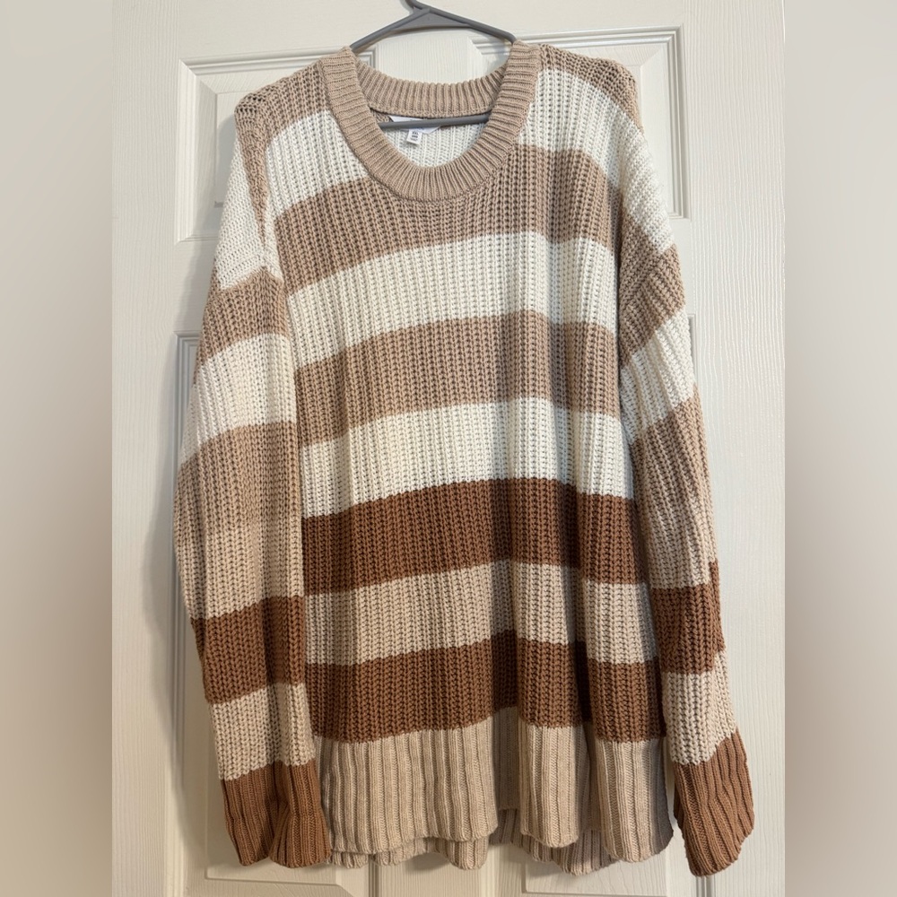 Time and Tru women's Crewneck Sweater - Tan and Cream Stripes